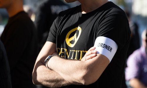 Njemačka desnica s lakoćom prikuplja novac, nitko im ništa ne može