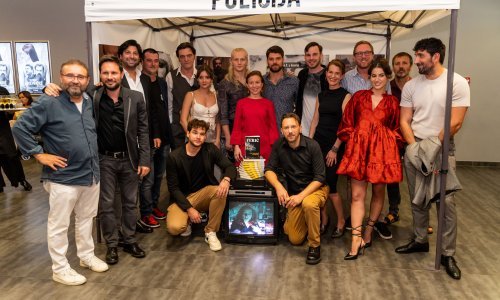 Brojni uzvanici na gala premijeri filma 'Smrt djevojčice sa žigicama'