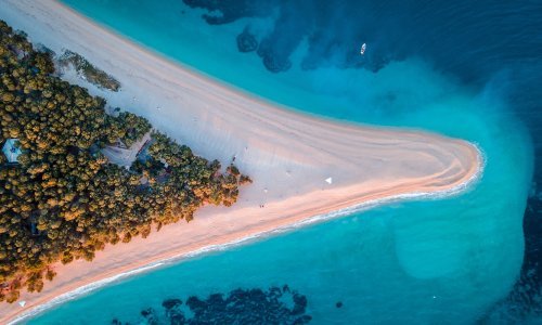 Jesen na Braču: otok ispunjen poviješću, prirodnim ljepotama i gastronomijom za bogove