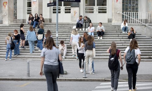 Pobuna ravnatelja: 'Roditelji i po 30 puta godišnje pravdaju djeci izbivanje iz škole'