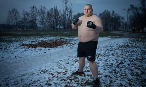 On je najveća hrvatska MMA nada; na debiju nokautirao Bosanca