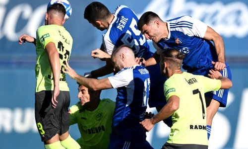 Dinamo rutinski srušio Slaven, sjajni golovi 'Modrih' i jedan nespretni autogol gostiju