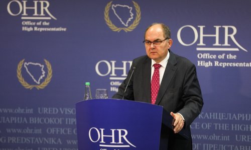 Schmidt odlaskom u Banju Luku razbjesnio vlast, oporba u Republici Srpskoj ismijava Dodika