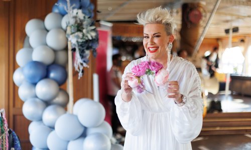 Indira Levak obilježila 'velikih' 50: 'Rastegla sam harmoniku, kitili su me'