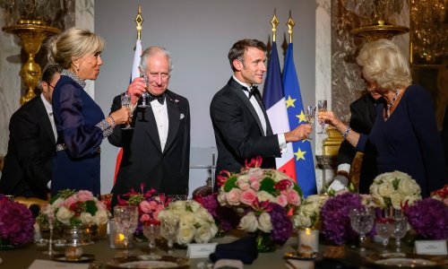 Britanski kralj u Parizu predložio novu antantu Velike Britanije i Francuske