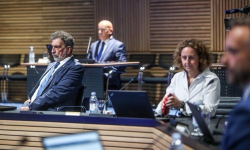 Vlada daje novac za vrtiće te za raketni sustav od 3,8 milijuna eura