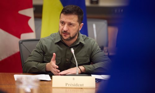 Zelenski se zaustavio u Poljskoj kako bi uručio priznanja volonterima