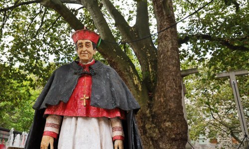 Essen uklanja spomenik kardinalu, zamijenit će ga spomen područjem za žrtve