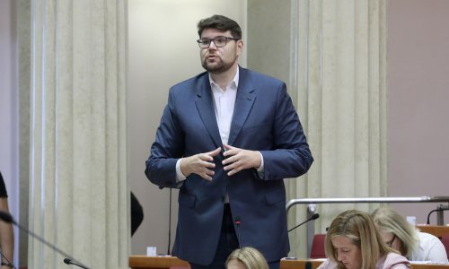 Grbin: 'Lex AP' je pokušaj zastrašivanja zviždača i medija