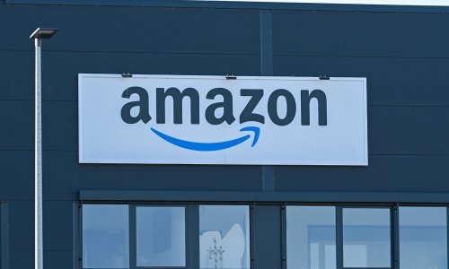 SAD tužio Amazon: Oštetio je kupce višim cijenama