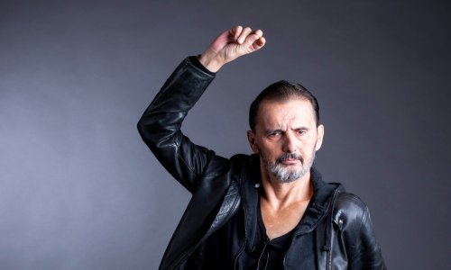 Goran Bare nasmijao gledatelje komentarom o glazbi koju vole mladi: 'To je udaranje'