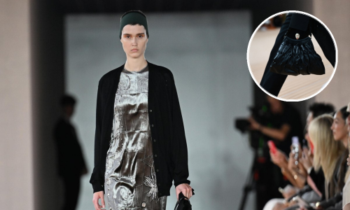 Izaziva podijeljena mišljenja: Prada je oživjela kultnu torbicu staru 110 godina