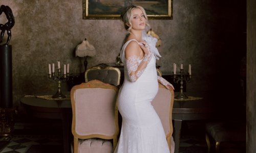 Fani Stipković zablistala u chic izdanju dok odbrojava zadnje dane trudnoće