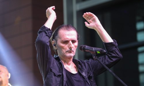 Zbog sigurnosnih i tehničkih razloga u Ciboni otkazan je koncert Goran Bare & Majke