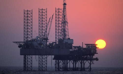 Cijene nafte padaju već treći tjedan zaredom: Sukob SAD-a i Kine mogao bi pogoršati stanje