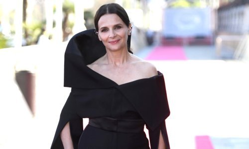 Nitko joj ne bi dao 59: Prelijepa Francuskinja zablistala u efektnom stajlingu