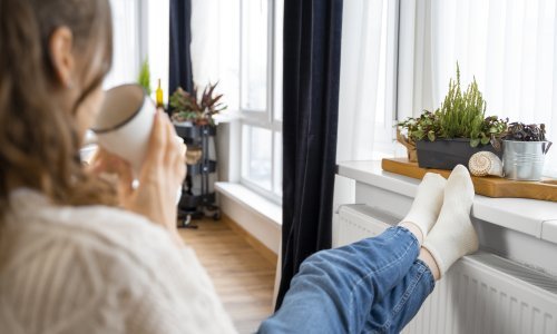 Štedjeli biste, a ne znate gdje početi? Ovo mogu biti vaši prvi koraci
