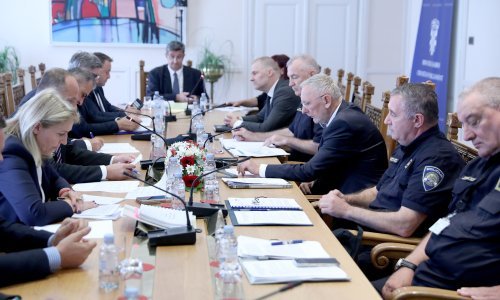 Božinović o nezakonitim migracijama: Hrvatska nije napadnuta da bi se vojska morala angažirati