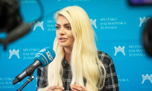 Ella Dvornik, Leona Paraminski i Duško Ćurlić o životu s kćerima