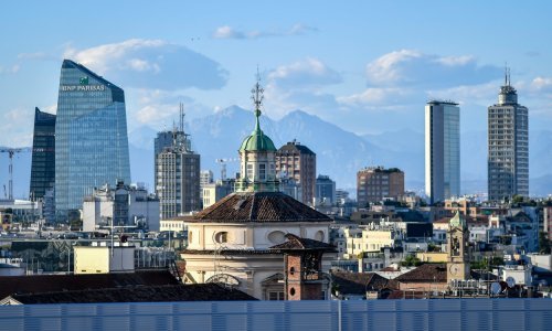 Milano kreće u obračun s milijarderima koje su godinama vabili: 'Nikakve koristi od njih'