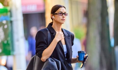 Evo kako nositi tenisice na chic blejzer po uzoru na lijepu Irinu Shayk