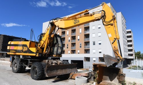 Nedovoljno nekretnina, cijene rastu, a 10-15 posto stanova prazno