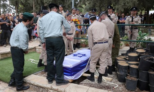 Izrael naoružava civile koji će braniti gradove, kupljeno je više od 6000 pušaka