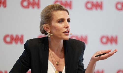 Tijekom javljanja uživo iz Izraela novinarka CNN-a doživjela raketni napad