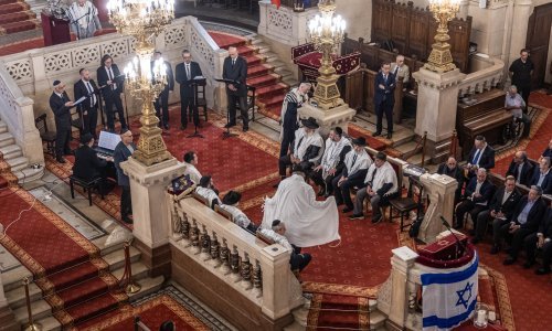 U Francuskoj prijavljeni deseci antisemitskih djela nakon Hamasova napada