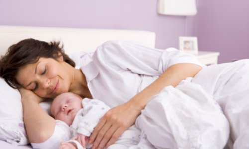 Zašto je sve više starijih majki?