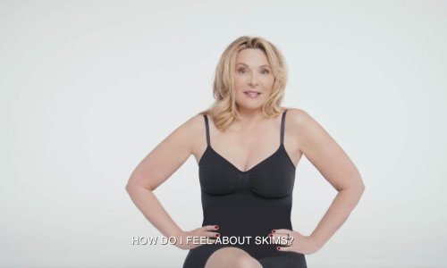 67-godišnja Kim Cattrall zablistala u najodvažnijem izdanju dosad