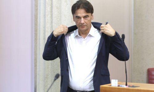 Grčić: U turizmu cvjeta crno tržište; stranci prevladali u kupnji nekretnina