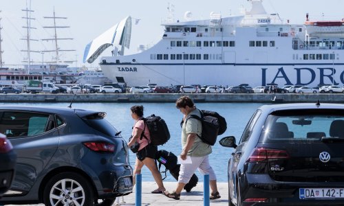 HDZ-ovci u Saboru: Želimo ići putem ograničavanja kratkotrajnog najma