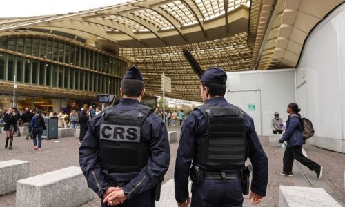 Francuska mobilizirala još sedam tisuća vojnika