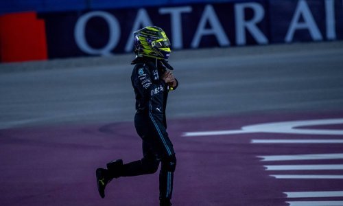 FIA odlučila povećati kaznu Lewisu Hamiltonu jer je - sportski uzor?