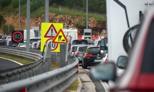 HAK: Zbog nesreća kolone na zagrebačkoj obilaznici i na A4 od Sesveta prema Zagrebu