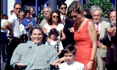 Njegova je slika i prilika: Ovako danas izgleda najmlađi sin najpoznatijeg Supermana