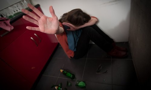 Otac pet godina spolno zlostavljao kćer, branio joj da se druži s vršnjacima