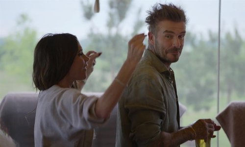 Beckhamovi nesvjesno stvorili novi trend; zavladalo potpuno ludilo za hitom Dolly Parton