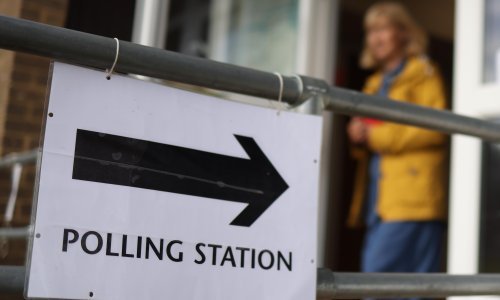 Britanski premijer Rishi Sunak doživio povijesne poraze na dopunskim izborima