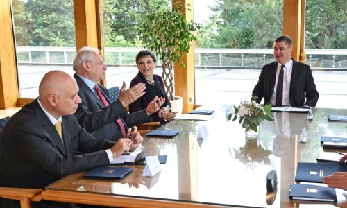 Požalili se Milanoviću: Beč ograničava pravo na dvojezično školovanje Hrvata