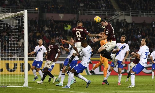 Inter uvjerljiv u Torinu za prvo mjesto u prvenstvu; slavlje Napolija