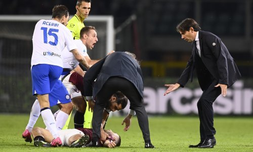 Panika u Torinu zbog Hrvata; Nikola Vlašić na utakmici protiv Intera pao u nesvijest