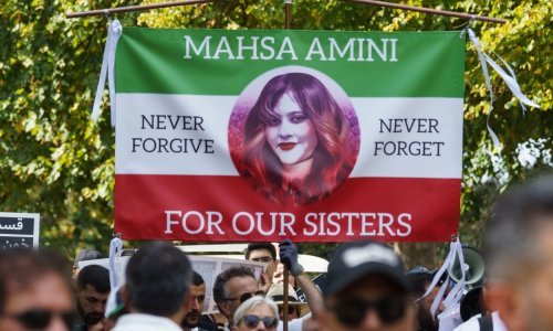 Iran osudio dvije novinarke zbog optužbi povezanih s Mahsom Amini