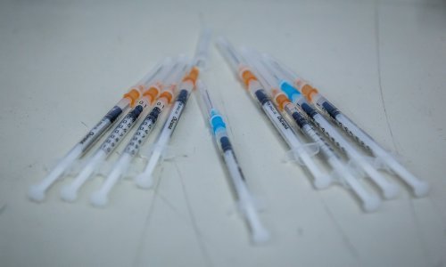 Počelo cijepljenje protiv gripe, stiglo pola milijuna doza