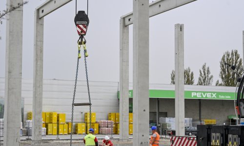 Pevex do sredine 2024. završava radove na novom logističkom centru u Zagrebu