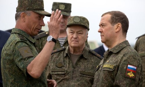 Proziva se i prijeti Kinezima, ali neke od najvećih zapadnih tvrtki drže štangu Rusima