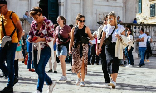 Gotovo 20 milijuna turističkih dolazaka u 10 mjeseci: Ovo su najuspješniji gradovi