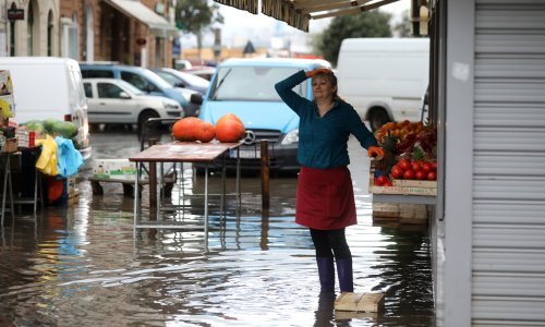 Riječka tržnica ponovno pod vodom