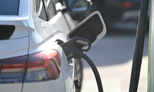 Prelazak na električna vozila gasi 70.000 radnih mjesta u Italiji